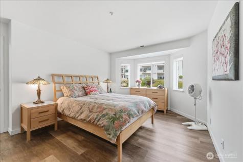 808 W Manson Highway Chelan WA 98816