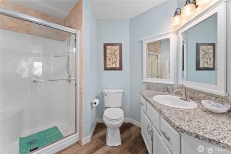 808 W Manson Highway Chelan WA 98816