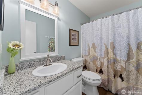 808 W Manson Highway Chelan WA 98816