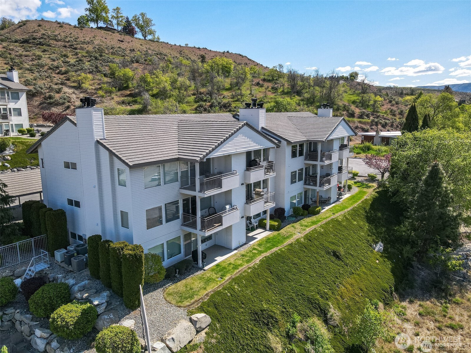 808 W Manson Highway Chelan WA 98816