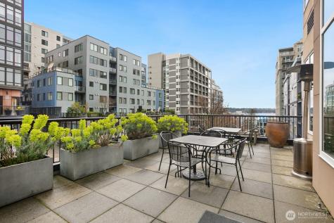 2801 1st Avenue Seattle WA 98121