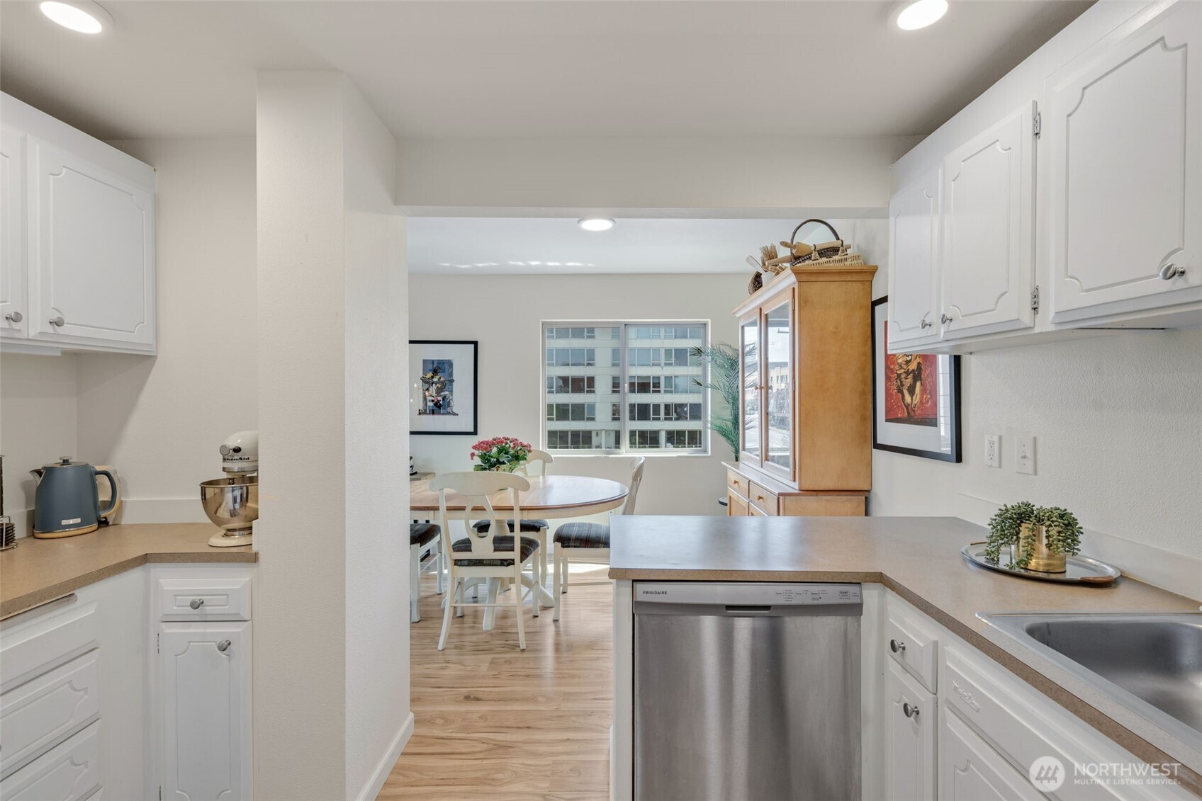 507 W Mercer Street Seattle WA 98119