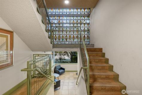 507 W Mercer Street Seattle WA 98119