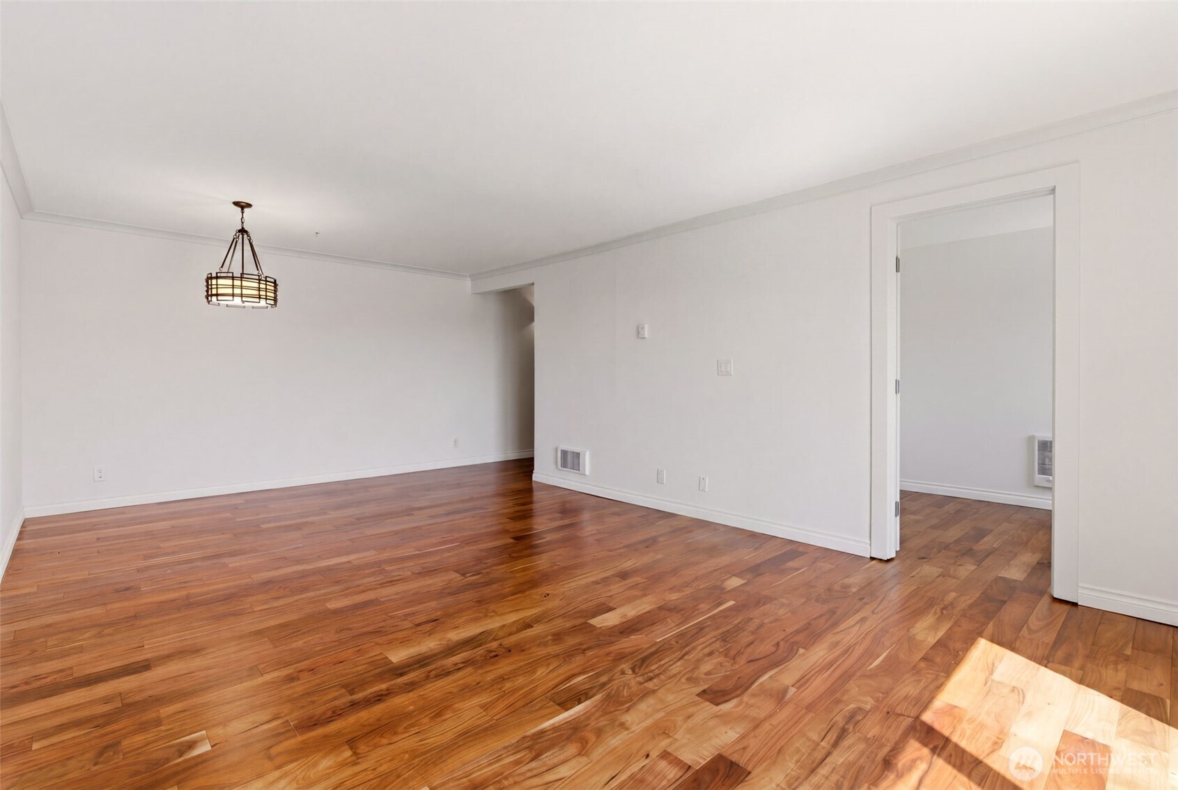800 N Allen Place Seattle WA 98103