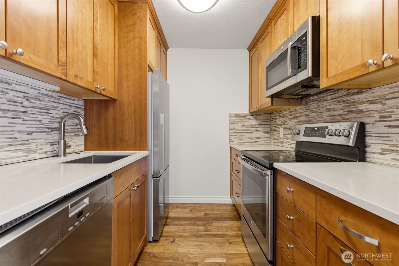 800 N Allen Place Seattle WA 98103