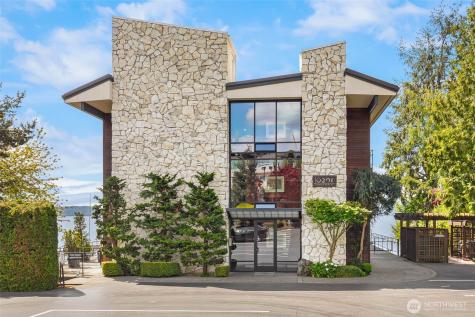 6201 Lake Washington Boulevard NE Kirkland WA 98033
