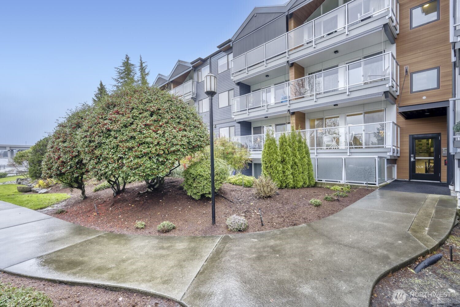 2501 Canterbury Lane E Seattle WA 98112
