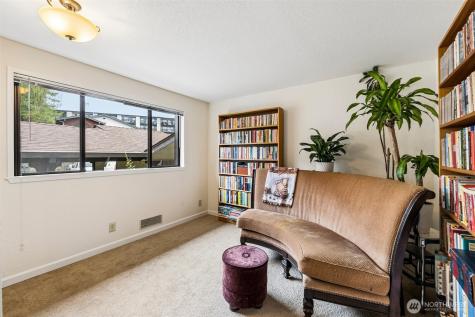 17918 23rd Lane NE Shoreline WA 98155