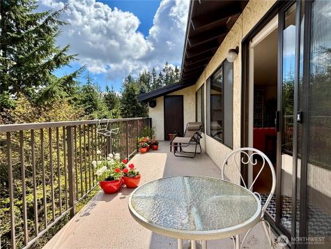 17918 23rd Lane NE Shoreline WA 98155