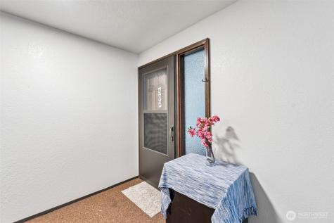 17918 23rd Lane NE Shoreline WA 98155