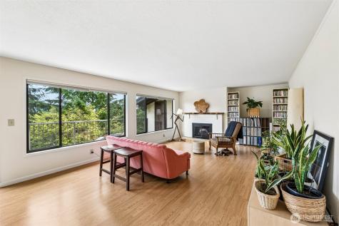 17918 23rd Lane NE Shoreline WA 98155