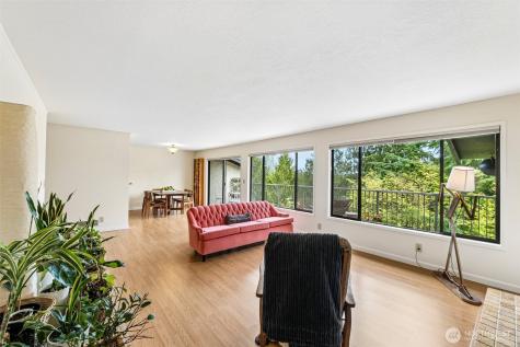 17918 23rd Lane NE Shoreline WA 98155