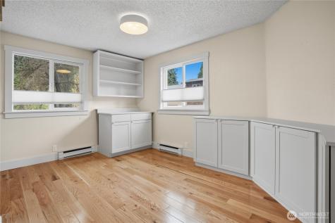 790 Madison Avenue N Bainbridge Island WA 98110
