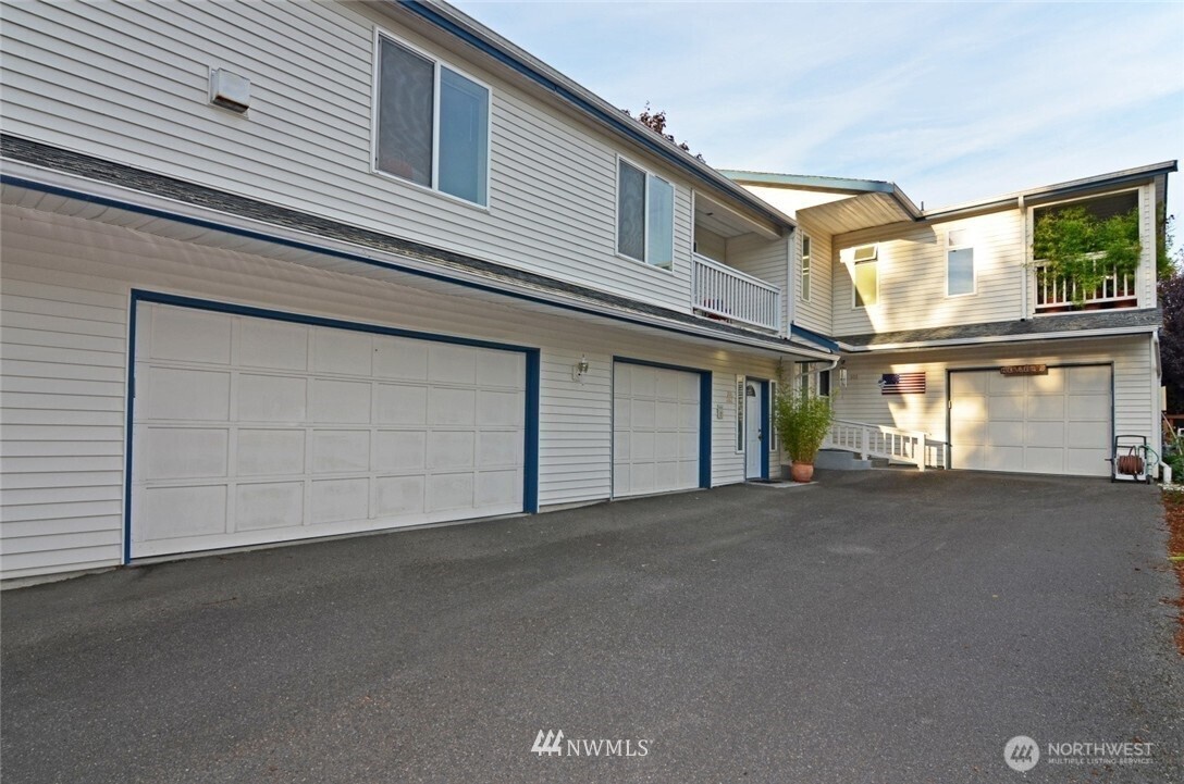 14522 31st Avenue NE Shoreline WA 98155