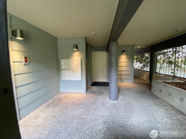 3429 Burke Avenue N Seattle WA 98103