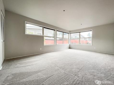 3429 Burke Avenue N Seattle WA 98103