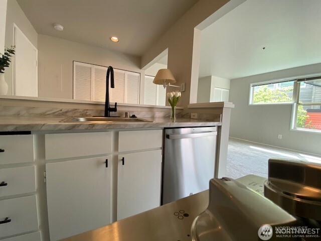 3429 Burke Avenue N Seattle WA 98103