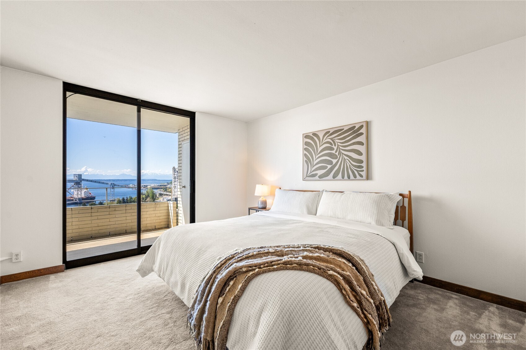 521 5th Avenue W Seattle WA 98119