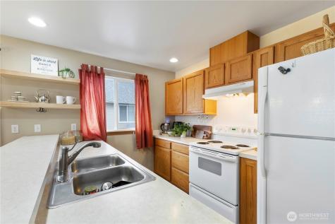 11233 3rd Avenue Court E Tacoma WA 98445