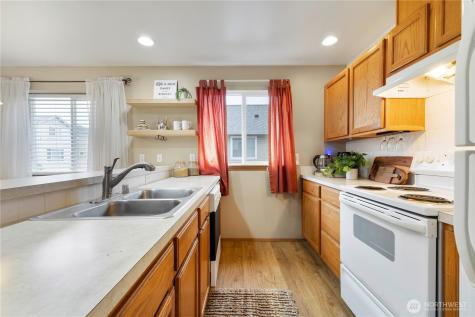 11233 3rd Avenue Court E Tacoma WA 98445
