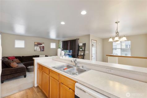 11233 3rd Avenue Court E Tacoma WA 98445