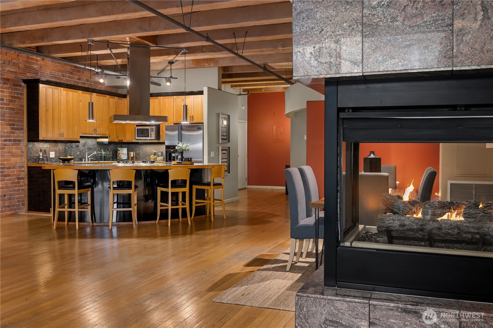 210 3rd Avenue S Seattle WA 98104
