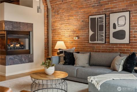 210 3rd Avenue S Seattle WA 98104