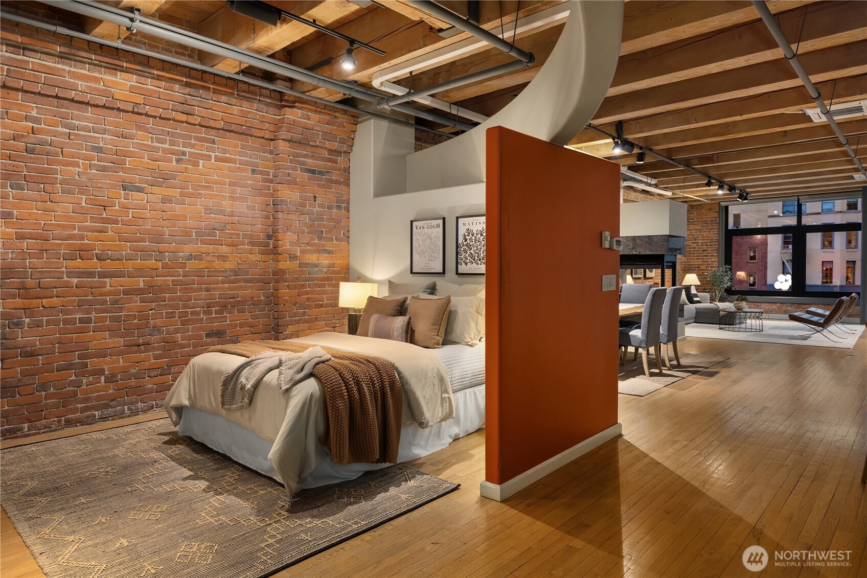 210 3rd Avenue S Seattle WA 98104