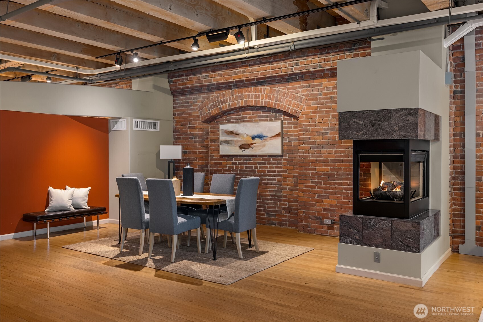 210 3rd Avenue S Seattle WA 98104