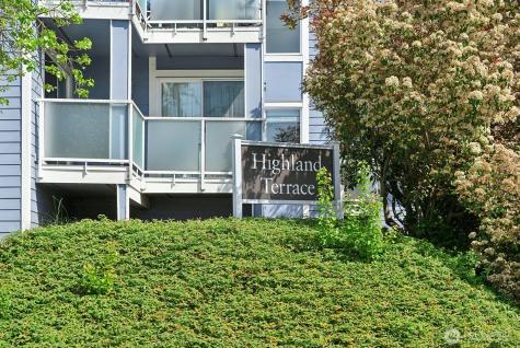 8812 20th Avenue NE Seattle WA 98115