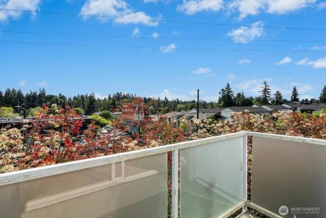 8812 20th Avenue NE Seattle WA 98115