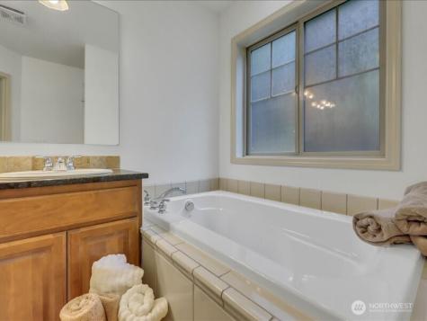 21900 SE 242nd Street Maple Valley WA 98038