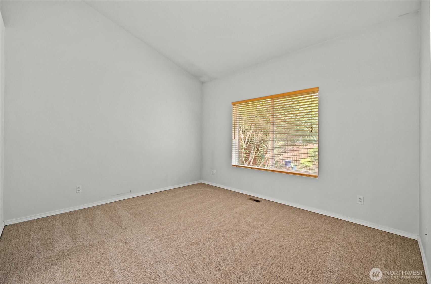 6445 James Avenue SE Auburn WA 98092