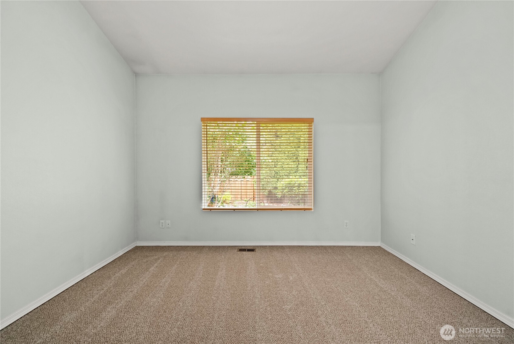 6445 James Avenue SE Auburn WA 98092