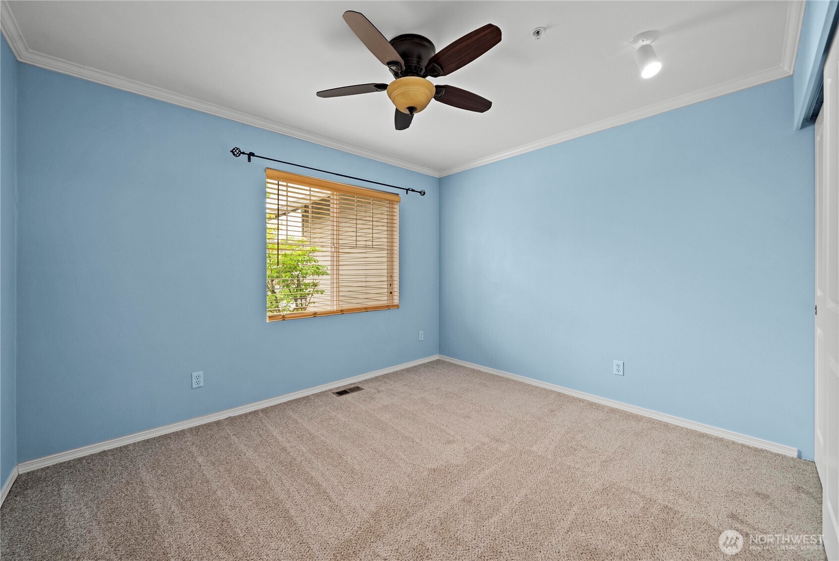 6445 James Avenue SE Auburn WA 98092
