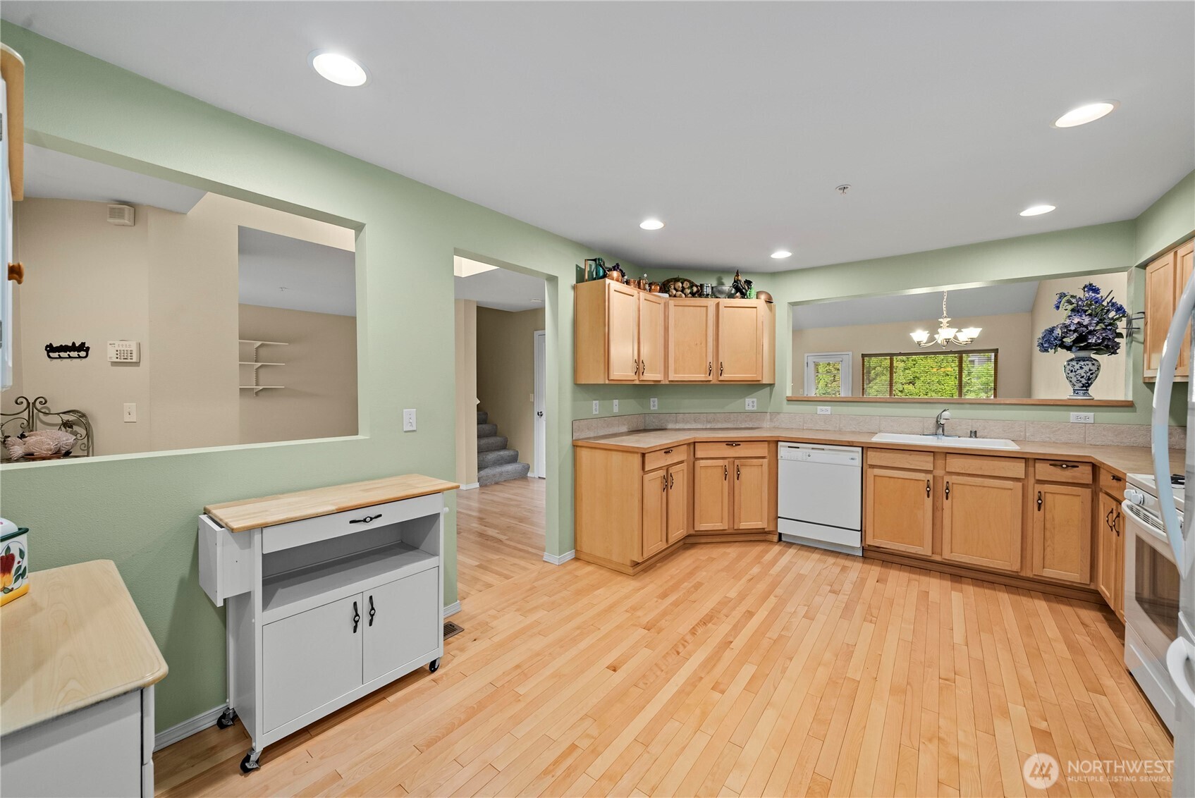6445 James Avenue SE Auburn WA 98092