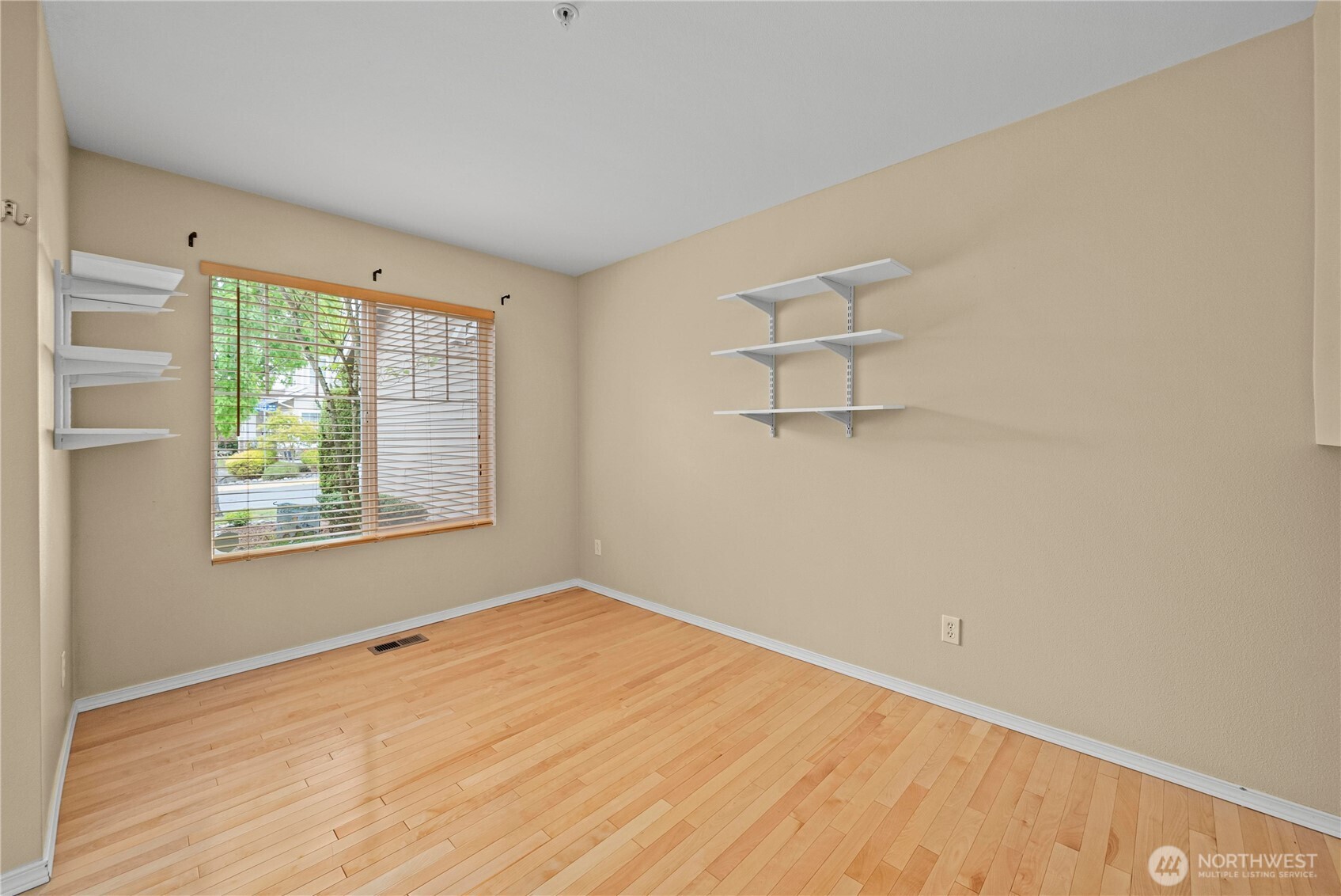 6445 James Avenue SE Auburn WA 98092