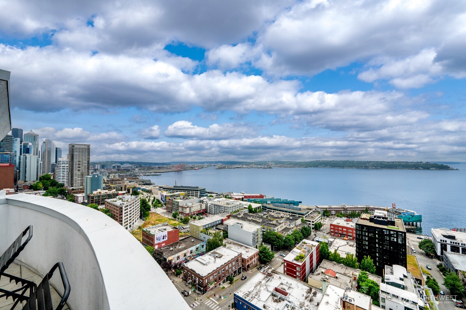 121 Vine Street Seattle WA 98121