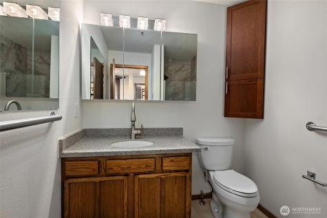 651 SE Bayshore Drive Oak Harbor WA 98277