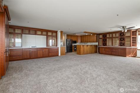 651 SE Bayshore Drive Oak Harbor WA 98277