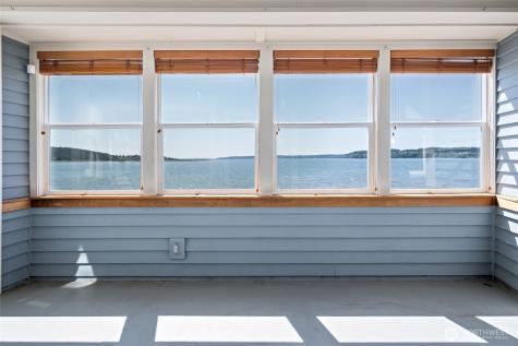 651 SE Bayshore Drive Oak Harbor WA 98277