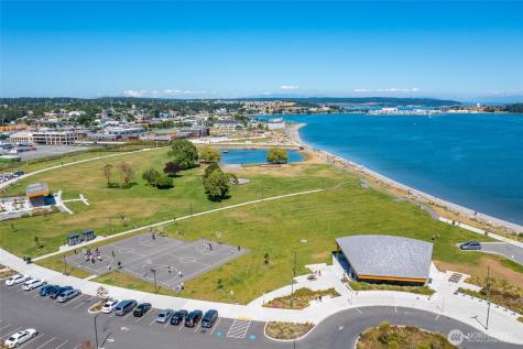 651 SE Bayshore Drive Oak Harbor WA 98277