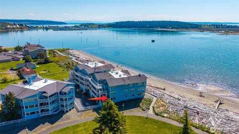 651 SE Bayshore Drive Oak Harbor WA 98277