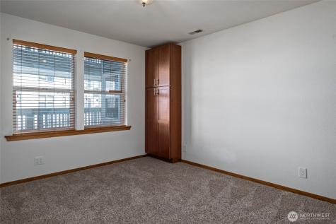 651 SE Bayshore Drive Oak Harbor WA 98277