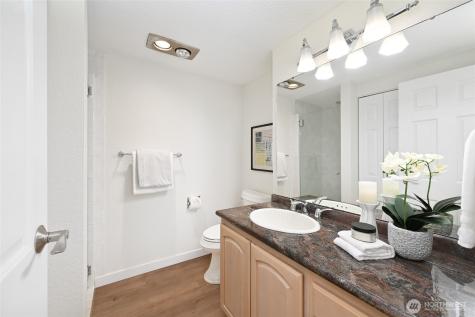 2100 3rd Avenue Seattle WA 98121