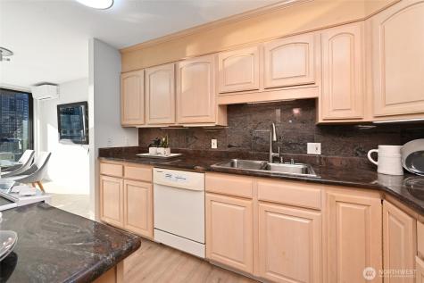 2100 3rd Avenue Seattle WA 98121