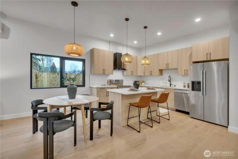 8439 47th Avenue S Seattle WA 98188