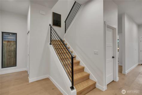 8439 47th Avenue S Seattle WA 98188