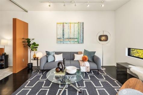 1111 E Pike Street Seattle WA 98122