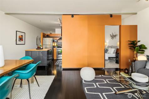 1111 E Pike Street Seattle WA 98122